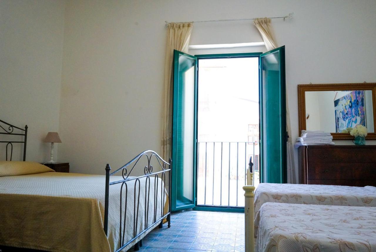 Casa Cardi Apartment Sperlonga Ngoại thất bức ảnh